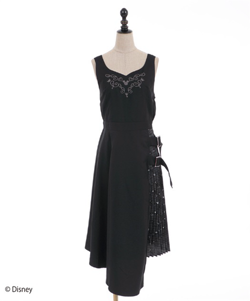 File:Dress 03 Axes Femme.png