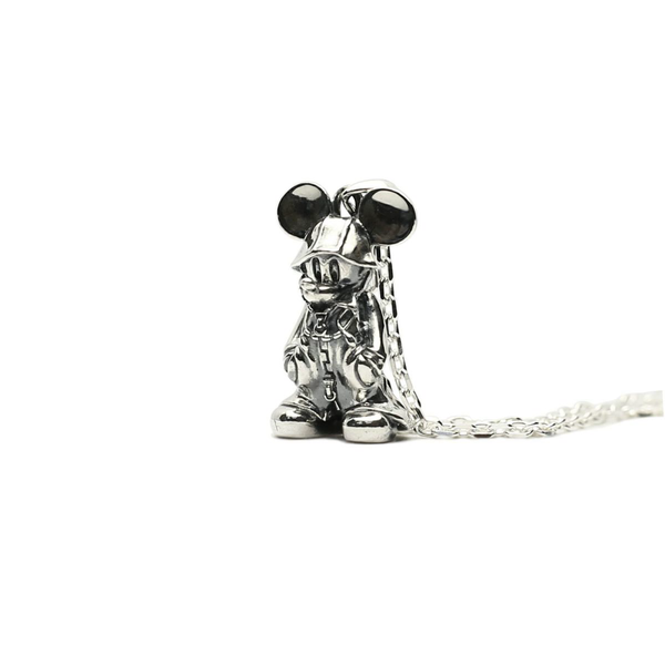 File:Silver King Mickey Necklace Jam Home Made.png
